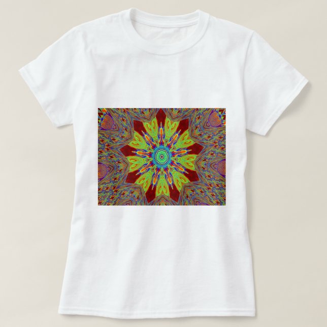 African Asian European Ethnic Pattern T-Shirt (Design vorne)