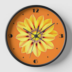 African Daisy / Gazania - Orange und Gelb Wanduhr