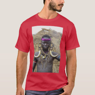 Afrika Äthiopien Debub Omo Zone Mursi tribesman 3 T-Shirt