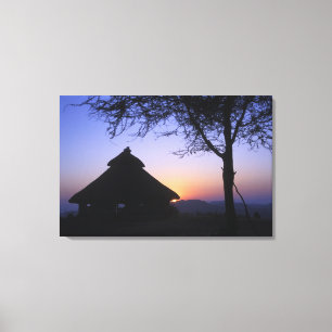 Afrika, Äthiopien, Omo-Flussgebiet, Sunset over Leinwanddruck