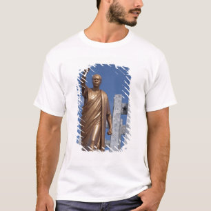 Afrika, Ghana, Accra. Nkrumah Mausoleum, endgülti T-Shirt