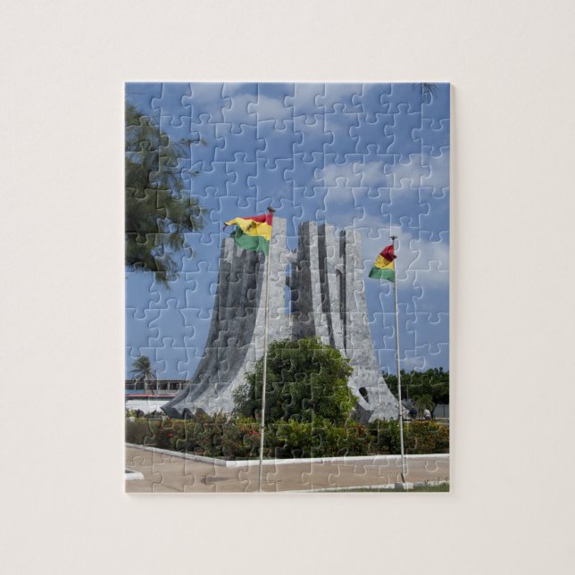 Afrika, Ghana, Accra. Nkrumah Mausoleum, finale 3 (Vertikal)