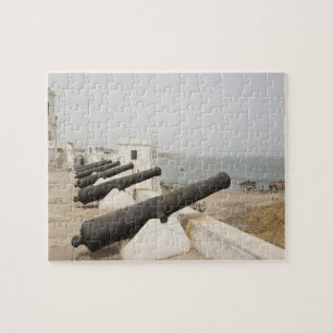 Afrika, Westafrika, Ghana, Elmina. Kanonen schütze