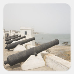 Afrika, Westafrika, Ghana, Elmina. Kanonen schütze Quadratischer Aufkleber
