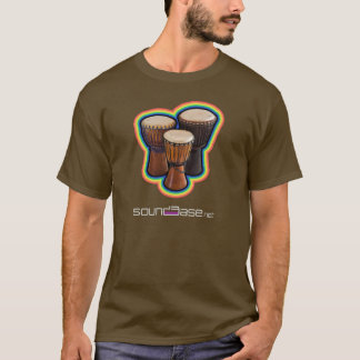 Afrikaner trommelt Regenbogen-T-Shirt T-Shirt