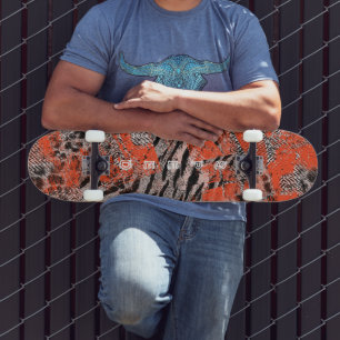 Afrikanerin, Stammesfahrerin. Skateboard