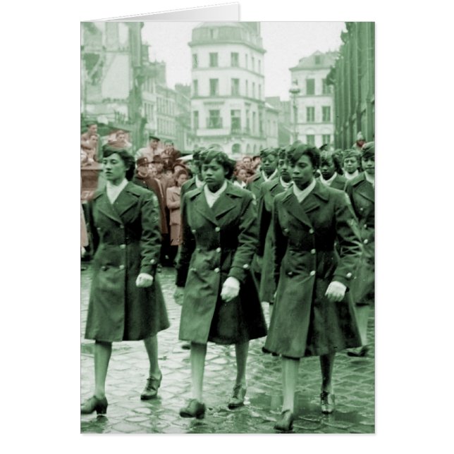 Afrikanisch-amerikanische Frauen marschieren (Vorne)