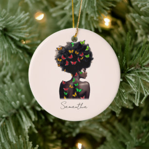 Afrikanische Amerikanerin mit schmetterlingsgefüll Keramik Ornament