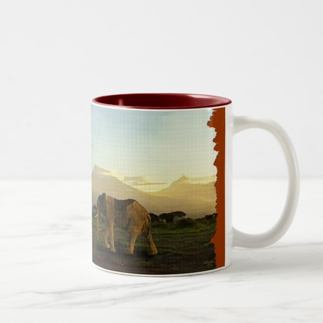 Afrikanische Elefantenreihe Zweifarbige Tasse (Rechts)