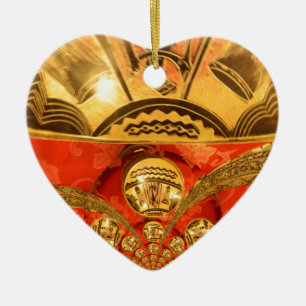 Afrikanische Kulturkunst: Rich Golden Red Design Keramikornament