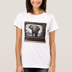 Afrikanischer Elefant auf analogem Fernsehen, T-Shirt