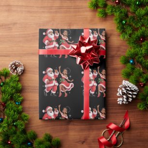 Afrikanischer Weihnachtsmann Frau Claus Tanzender Geschenkpapier