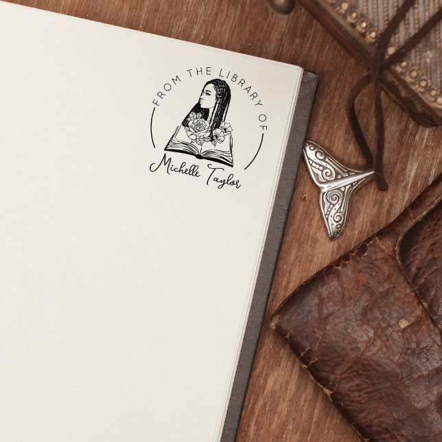 Afro Frau mit Blume, Buch aus der Bibliothek von Gummistempel (Von Creator hochgeladen)