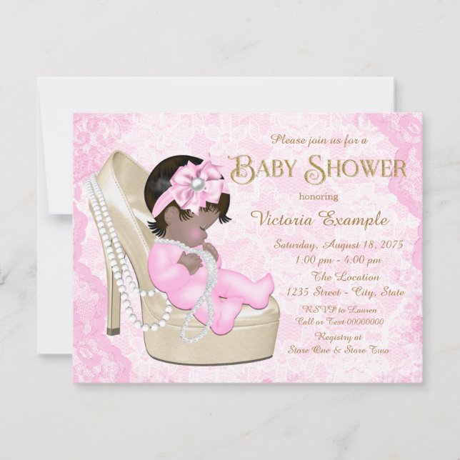 Afroamerikanischer Rosa Pearl Lace Shoe Babydusche Einladung (Vorderseite)