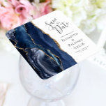 Agate Geode Navy Blue Gold Save the Date Rechteckiger Pappuntersetzer<br><div class="desc">Dieses elegante,  moderne Save the Date Untersetzer besticht durch ein marineblau-blaues Aquarelldesign,  das mit Imitaten mit goldenem Glitzer besticht. Anpassen Sie den kohlegrauen Text einfach auf einen weißen Hintergrund.</div>