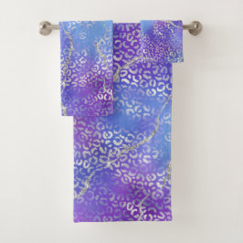Agate Leopard Print Design in Purple and Silver Badhandtuch Set