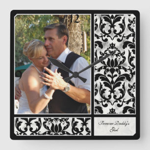 Aged Vintage Damask Pattern Wedding Fotograph Quadratische Wanduhr