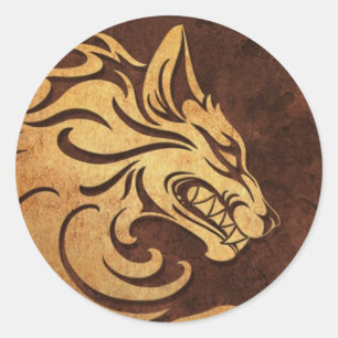 Aggressiver Rough Stone Tribal Wolf Graphic Runder Aufkleber