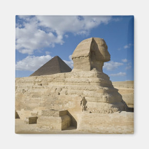 Ägypten, Giza. Die große Sphynx erhebt sich über d Magnet