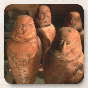 Ägypten, Kanopenkrüge der 26. Dynastie gefunden in Untersetzer