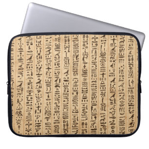 Ägyptische Hieroglyphen, grunge nahtloses Muster Laptopschutzhülle