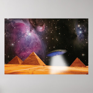 Ägyptische Pyramiden Gizeh trifft Weltraum und UFO Poster
