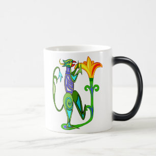 Ägyptischer Art Deco mit einer Lotusblumen-Tasse Verwandlungstasse