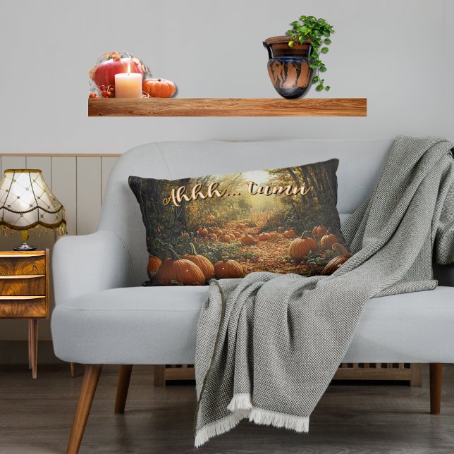"Ahhh.. tumn" Pumpkin Fall Lendenkissen ("Ahhh... tumn" Customizable lumbar pillow for the people who love autumn.)