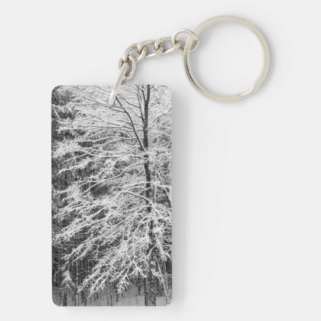 Ahornbaum mit Schnee Schlüsselanhänger (Rückseite)