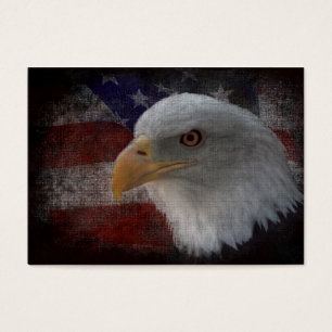 Aigle à tête blanche américaine sur drapeau
