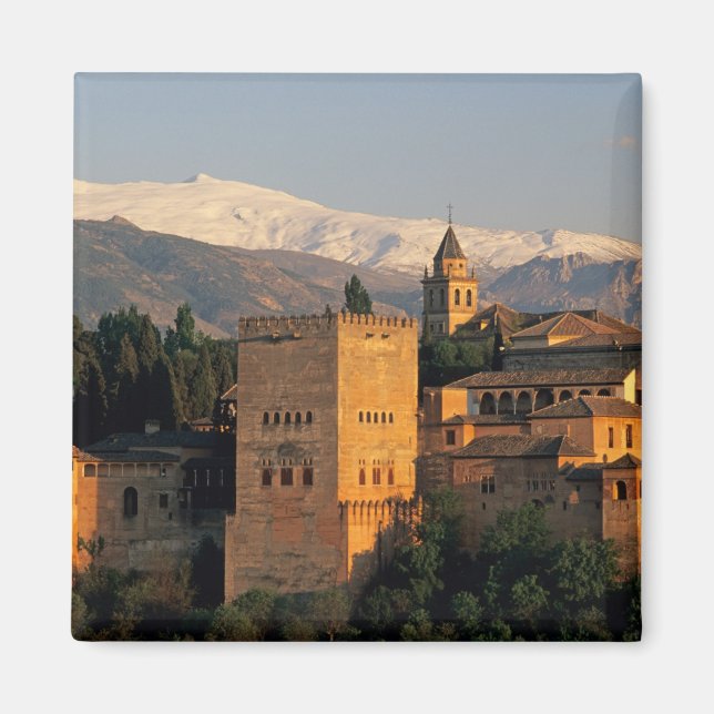 Aimant Alhambra; Grenade; Andaslusia, Espagne, Sierra (Devant)