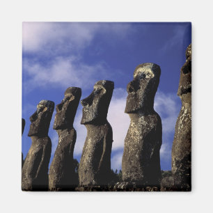 Aimant Amérique du Sud, Chili, île de Pâques, Ahu Akiri.