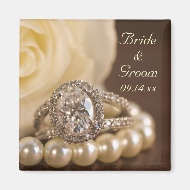 Aimant Anneau de diamant ovale et Mariage de rose blanche (Devant)