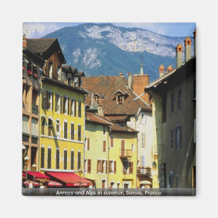 Aimant Annecy et Alpes en été, la Savoie, France