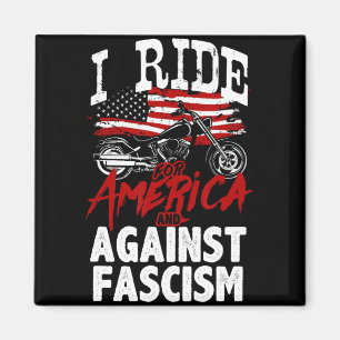 Aimant Anti Trump Biker Résiste Contre La Manifestation D