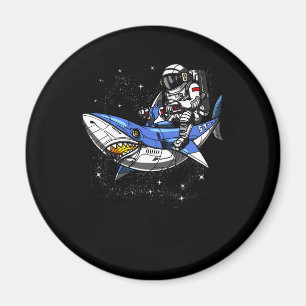 Aimant Astronaute de l'espace montant la galaxie cosmique