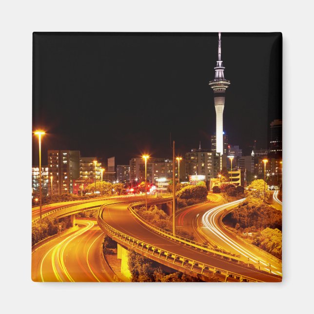 Aimant Autoroute vers Auckland (Devant)