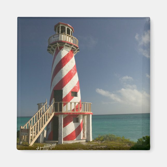 Aimant BAHAMAS, Île Grand Bahama, Côté Est : Ville (Devant)