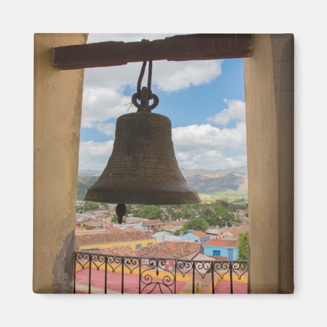 Aimant Bell dans une tour d'église, Cuba (Devant)