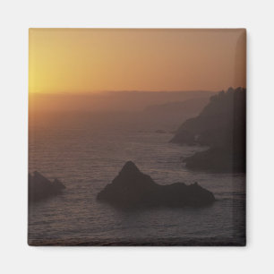 Aimant Big Sur au large de l'autoroute 101, Californie, 