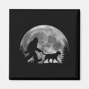 Aimant Bigfoot promenant un chien Labrador Retriever Papa