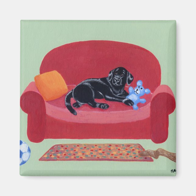 Aimant Black Labrador sur le canapé rose (Devant)
