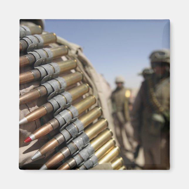 Aimant Ceintures de munitions de calibre 50 (Devant)