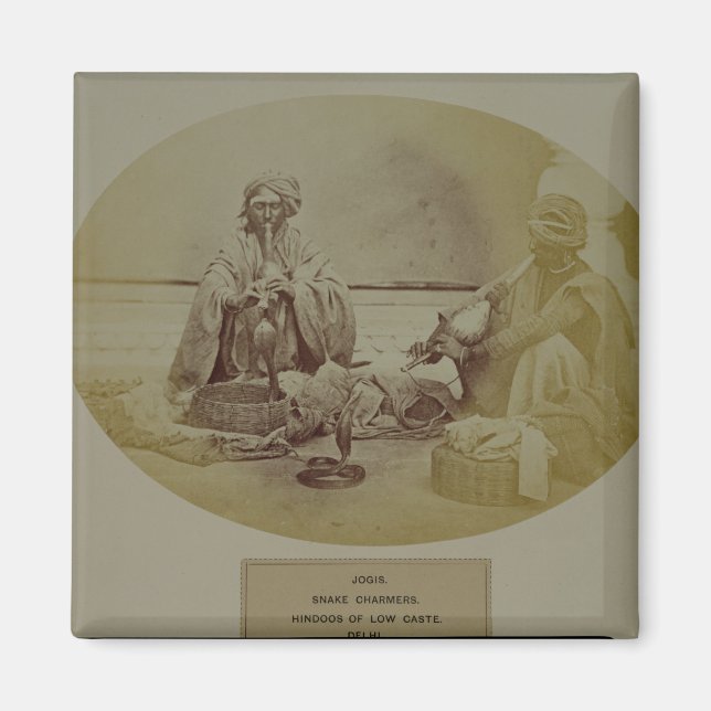 Aimant Charmeurs de serpents ou de jogis, Hindous de cast (Devant)