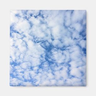 Aimant ciel bleu et nuages
