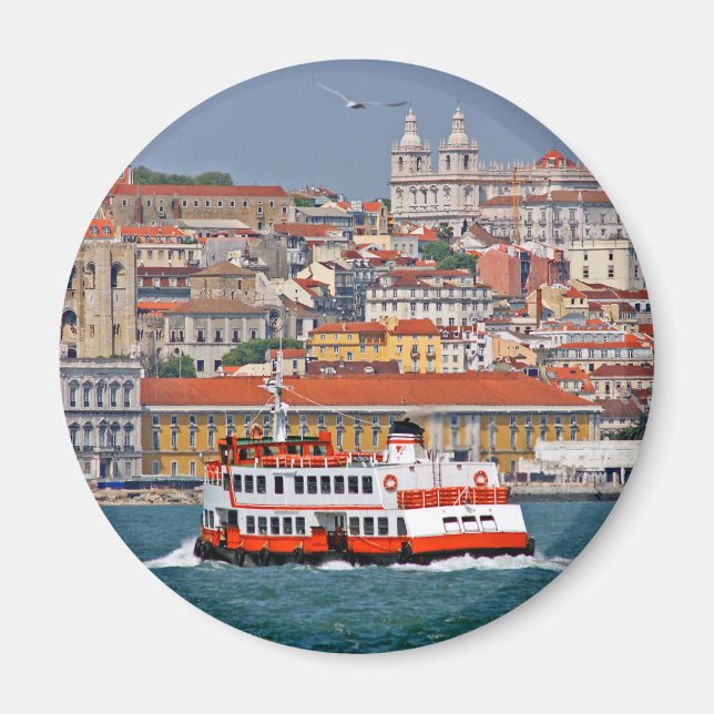 Aimant Ciel de Lisbonne avec vieux ferry sur le fleuve Ta (Devant)