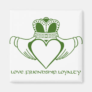 Aimant Claddagh Irlandais carré