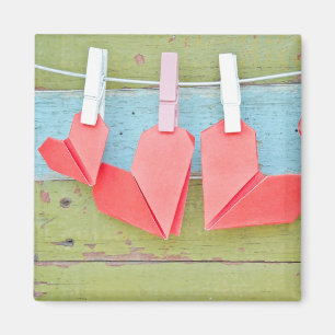 Aimant Coeur de papier accrochant sur la corde à linge
