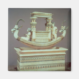Aimant Coffre avec un bateau décoré de deux têtes