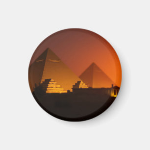 Aimant conception de pyramides